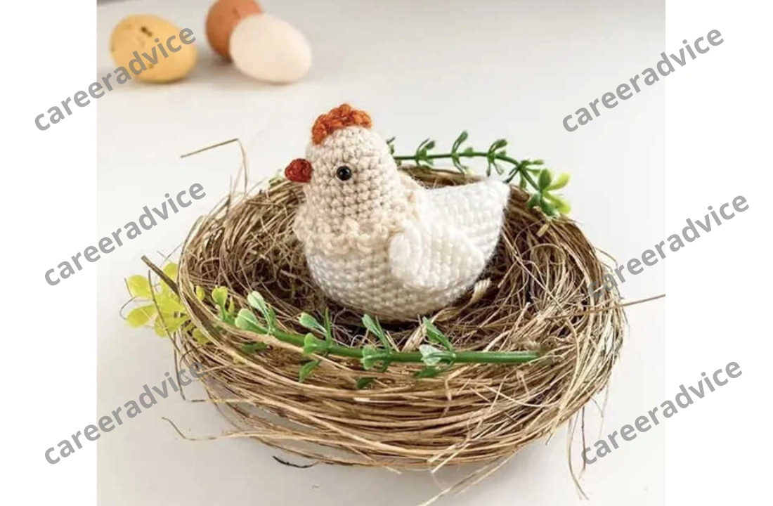 Read more about the article Amigurumi Easter Chicken Free Crochet Pattern